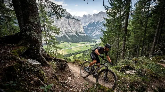 Cycling mountain biking