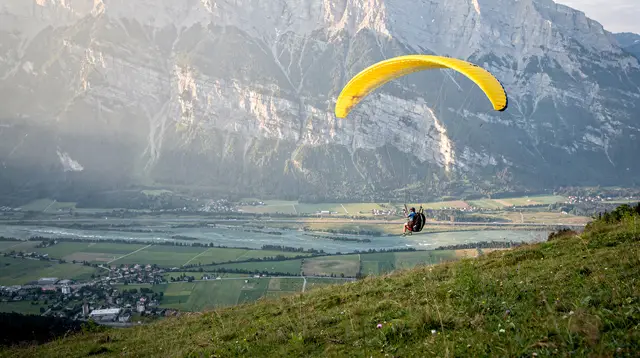 Paragliding
