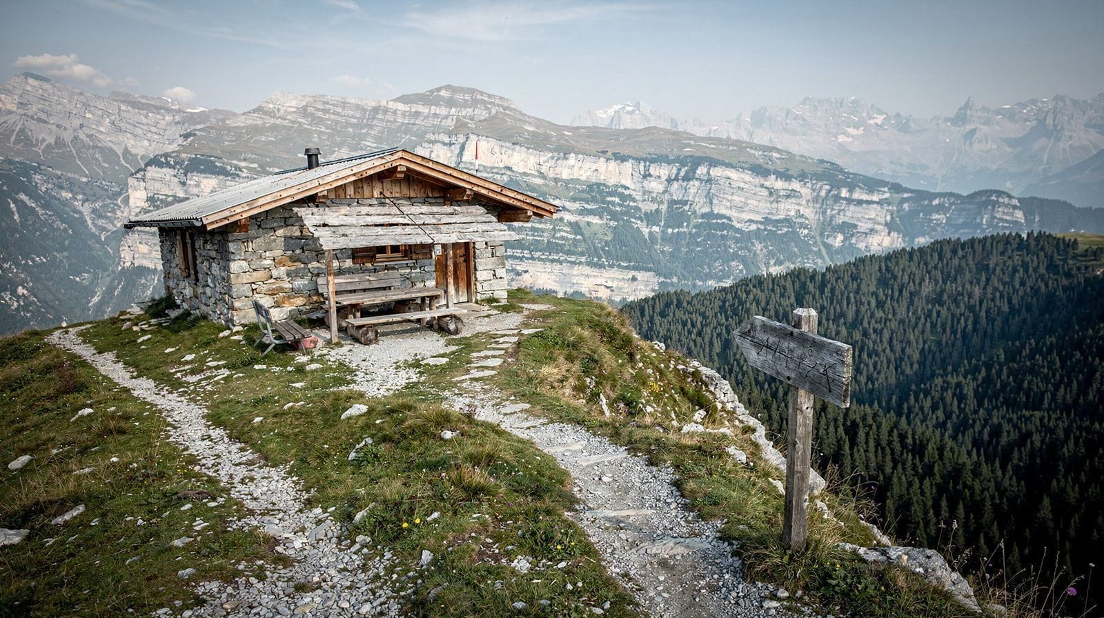Arzler Alm: A Hiking Hut Above Hungerburg