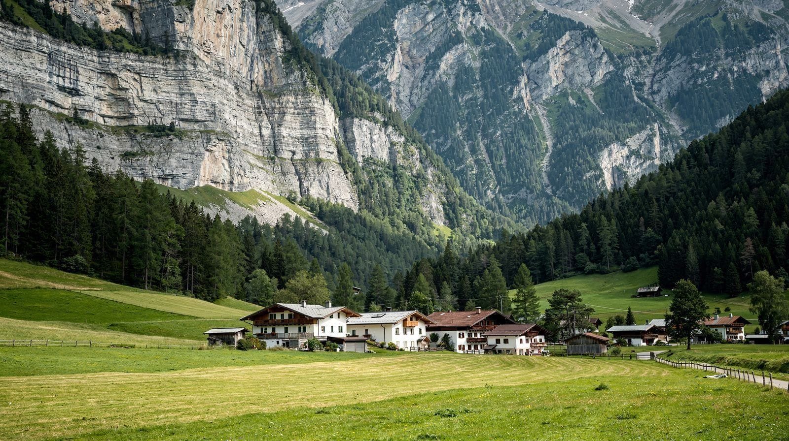 Tyrol's Valleys, Compared