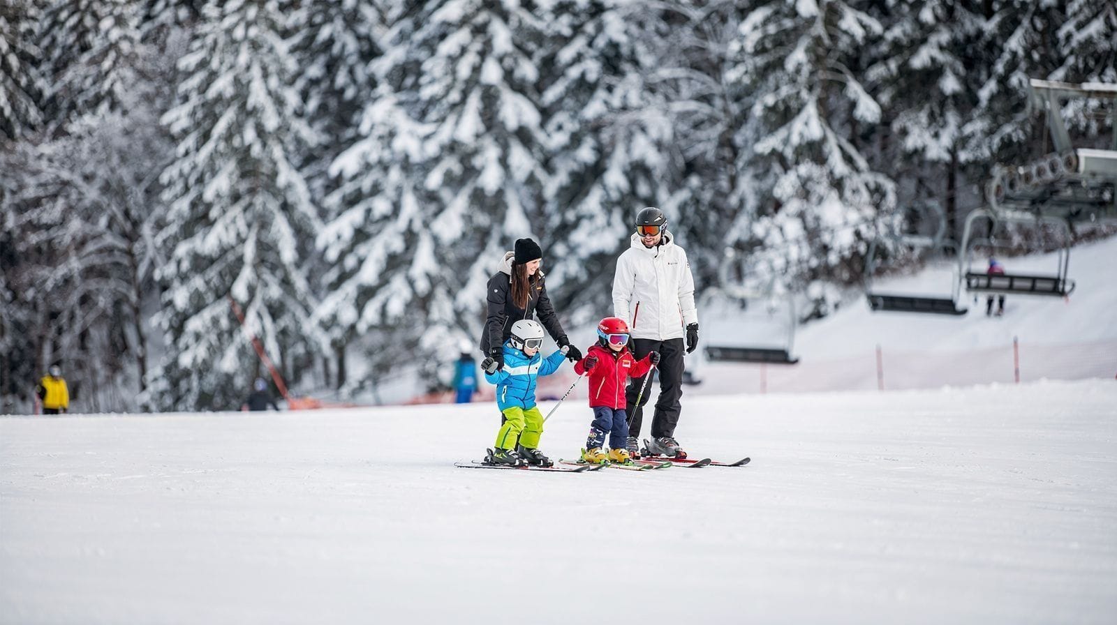 Best Ski Areas Near Innsbruck for Beginners and Families