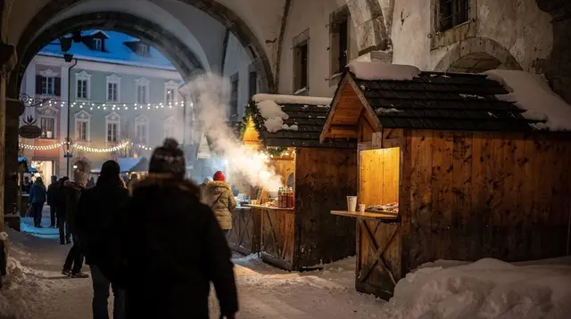 When to Visit Innsbruck's Christmas Markets