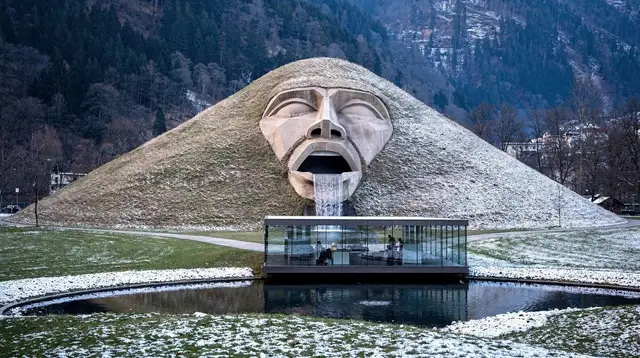 Swarovski Crystal Worlds Day Trip from Innsbruck
